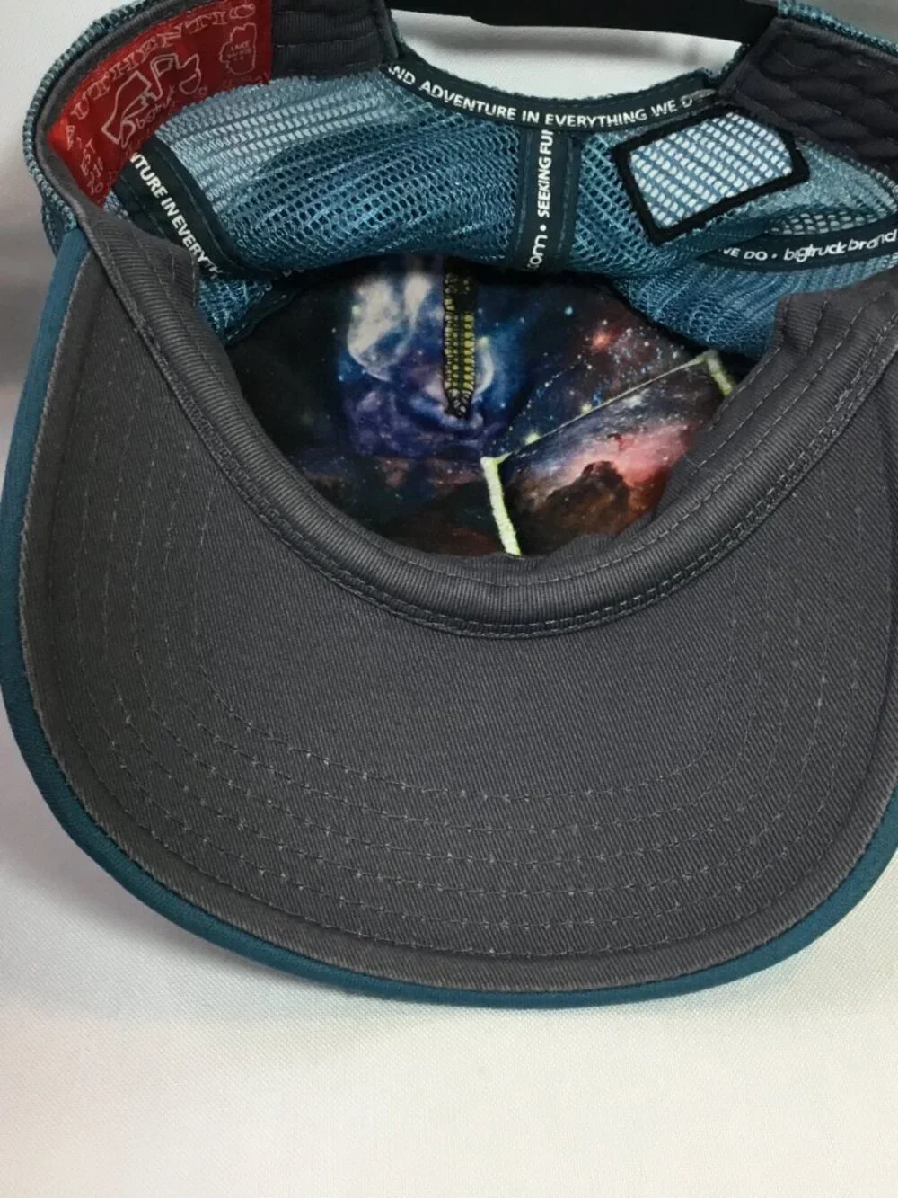 Mt. Hood Meadows Big Truck Adjustable Trucker Hat Snap Back Youth Size